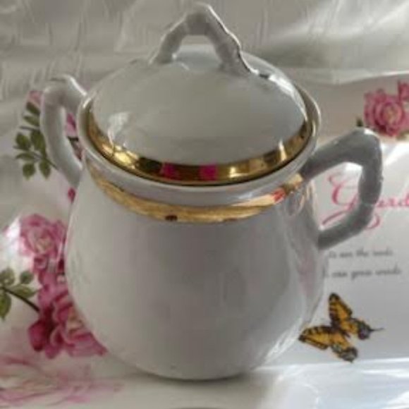 Beautiful Tea Set, French Limoges Teapot, Sugar & Cream Jug, Vintage Teaware - Picture 13 of 15